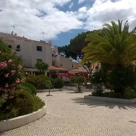 Jardins Da Falesia Αλμπουφέιρα