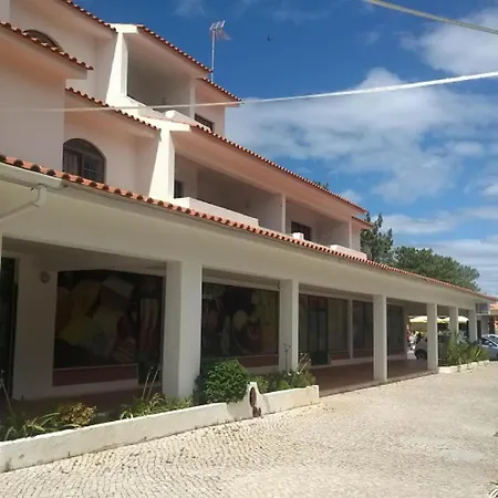 Jardins Da Falesia * Αλμπουφέιρα